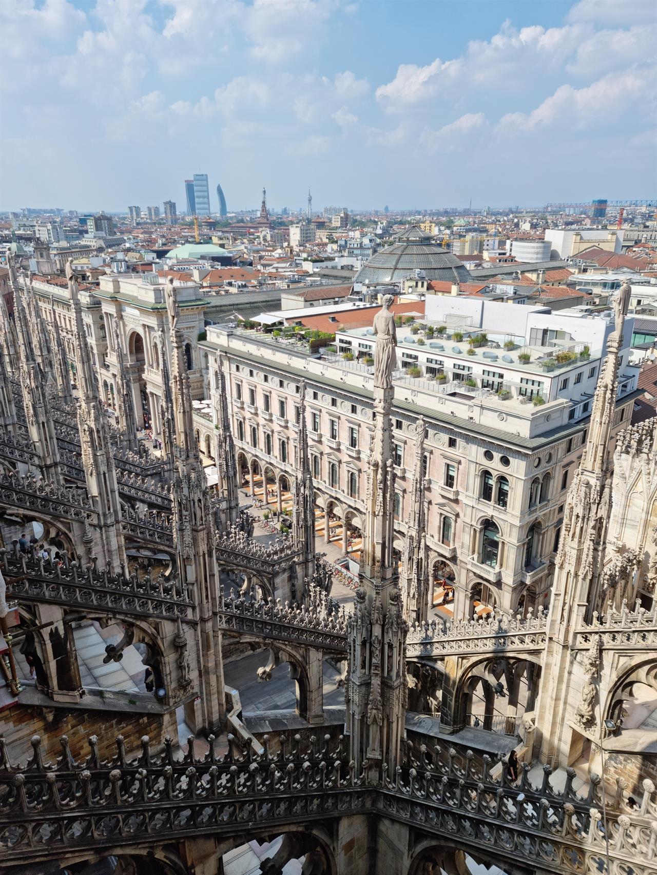 Accordo per 15 anni più 15 : Rinascente resta in Piazza Duomo: rinnovato il  contratto di locazione del flagship di Milano
